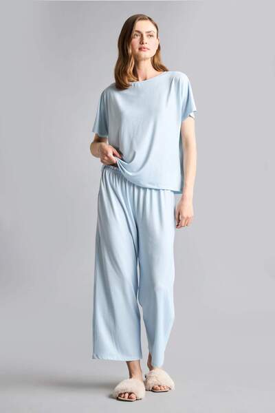 DeFacto Regular Fit Short Sleeve 2-Piece Softshell Pajama Set H7011Ax26Sm
