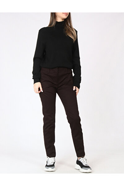 Evendi Pantaloni, Maro
