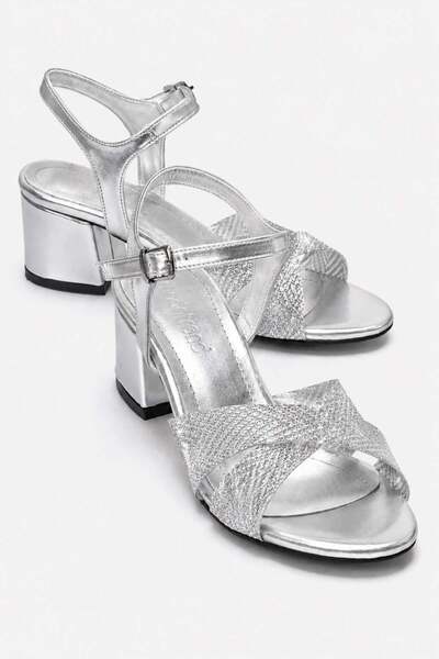 CCWAY AYAKKABI Women's Cross-Heel Covered Heel Sandals Silver Metallic