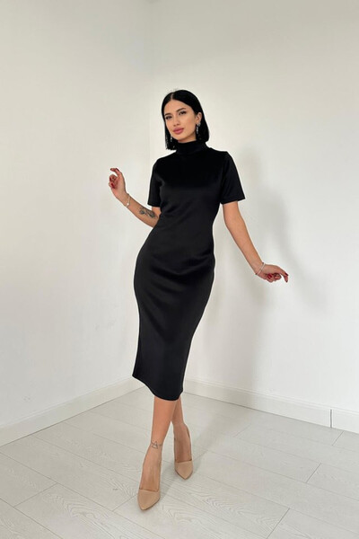 Efnaz style فستان أسود بياقة مدورة
