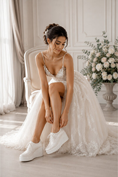 DARUGA Dolgu Topuk Gelin Sneaker Ayakkabı – Zarif ve Konforlu Bridal Model