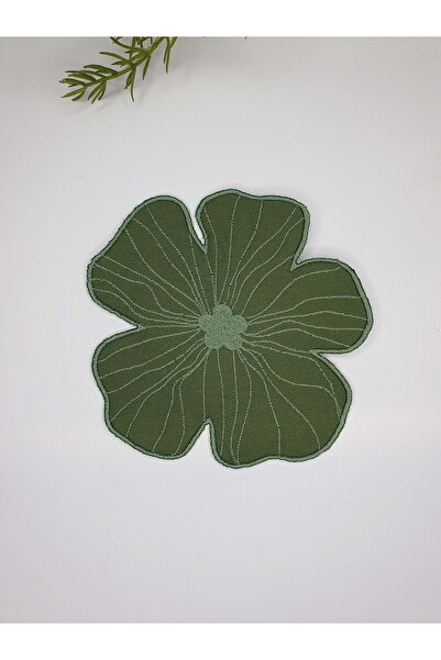 decofav Yeşil Petal Desenli Nakış Kenar Kokteyl Peçetesi 1 Adet
