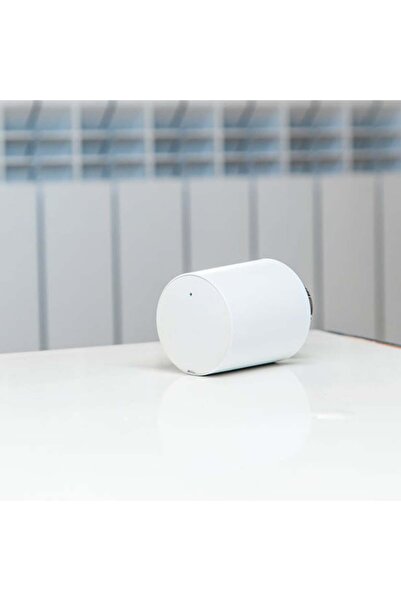 Shelly BLU TRV pachet de 3: 3 x BLU TRV + 1 x BLU Gateway Gen3