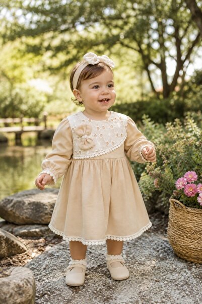 Pure Boutique Rochie bebe fetita din muselina bej cu dantela si bentita pentr...
