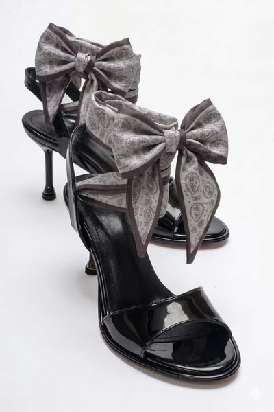 Lizy Shoes Дамски черен лачен шал 8 см. Тънки сандали на висок ток за вечерна...