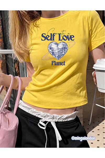 Minga London Self Love Printed Belt Length Trend Crop