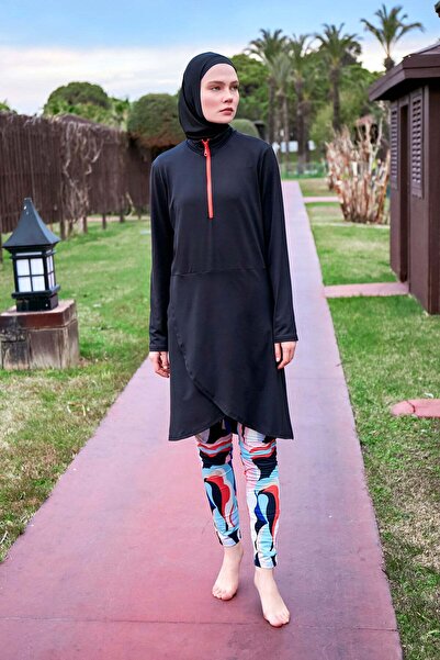 Marina Black Patterned Full-Covered Hijab Swimsuit 4-Piece Set M2464