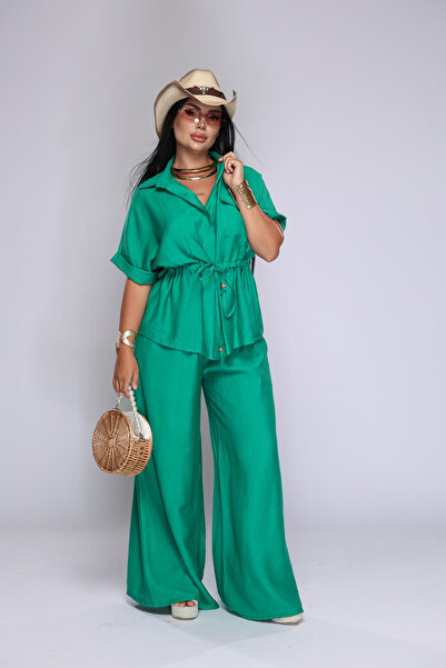 Pretty Women's set with shirt and long flowing pants
