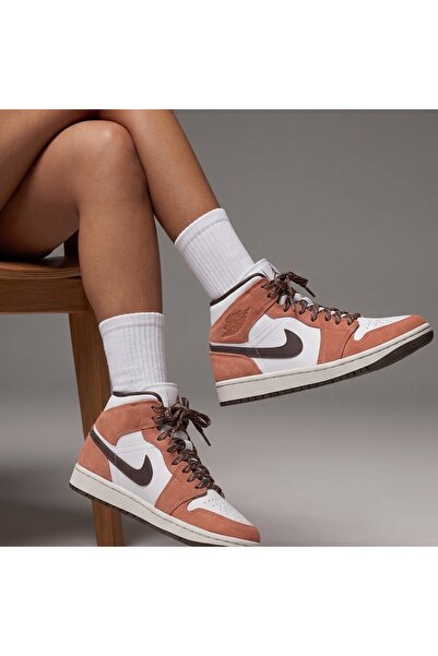 Nike Air Jordan 1 Mid White Casual Sneaker Sportie (Narrow Fit)