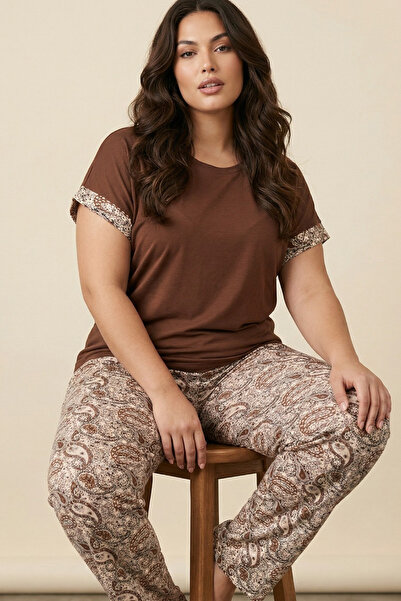 Siyah İnci Brown Patterned Large Size Oversized Viscose Knitted Pajama Set