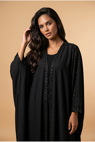 almasa alswda Abaya Trend: All-Season Wrap Style for All Seasons