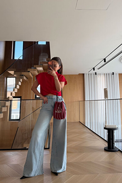 Özge Özgenç Široke farmerke sa šavovima