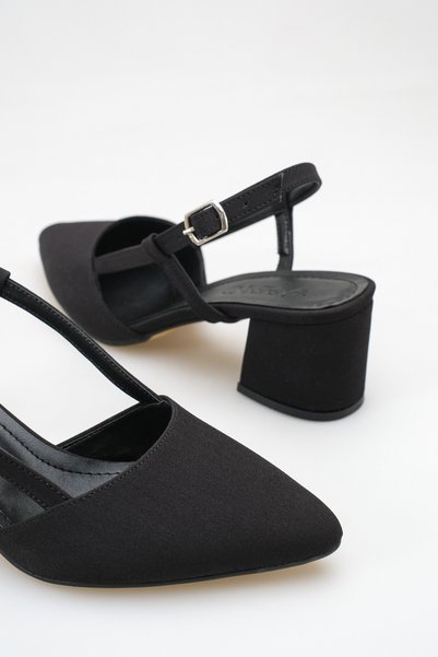 UBEYD AYAKKABI Pointed Toe Black Heeled Women's Shoes