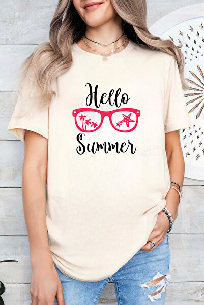 Sarah's Boutique Women's T-shirt – 100% cotton – Hello Sunglasses