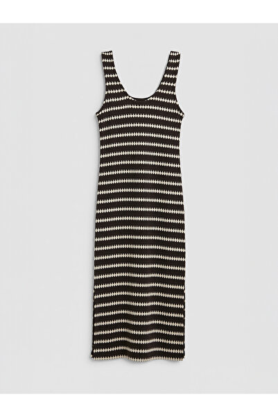 LC Waikiki Nevavm U-Neck Patterned Dress with Difference