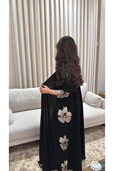 Elena عبايه روان ربع كلوش بتصميم أنيق وعصري