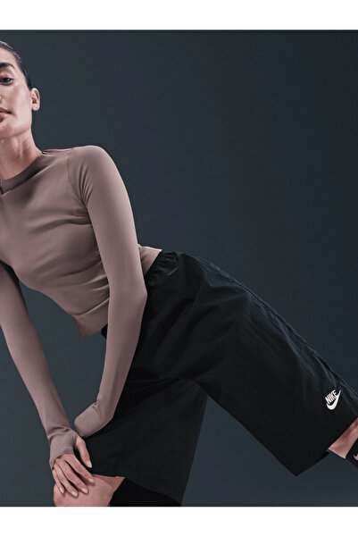 Nike Mid-Rise Loose Longline Short Paraşüt Kumaş (Deniz Şortu Olarakta Kullan...