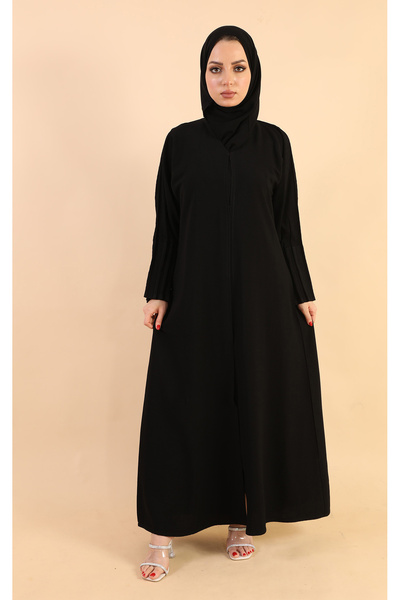 Stylish Fashion عباية من ستايلش فاشن باللون الأسود مزينة بكسرات على الكم