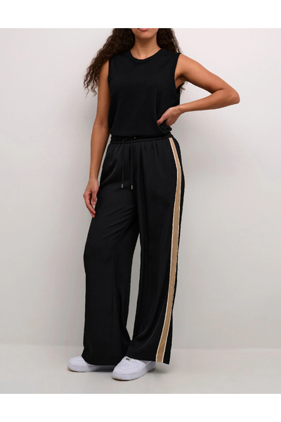 Evendi Pantaloni, Negru