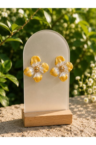 JEWELRY Pinterest Style Yellow White Flower Form Gold Detailed Women's Earrings