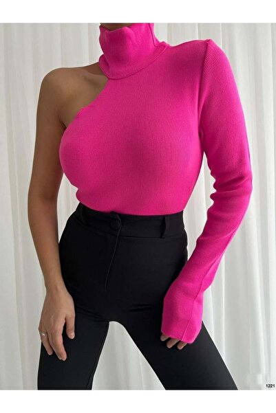Modafeminen Fuchsia pletena bluza sa jednim rukavom i detaljnom dolčevitom TR...