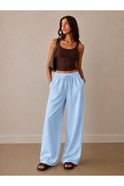 The Moda Linen Blended Loose Cut Trousers