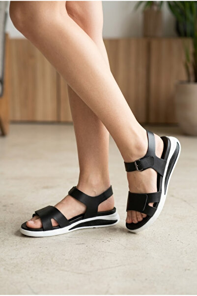 ShoeTek Hesva Women's Sandals with Ankle Strap Black Leather