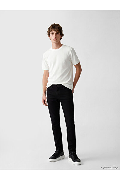 LC Waikiki الموسم الجديد من LCW Jeans بنطلون جينز أسود 750 بقصة ضيقة للرجال
