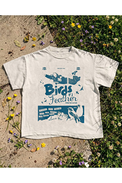 Grafftee Clothing تي شيرت بيلي إيليش بطبعة طيور من بيردز أوف فيذر للجنسين مقا...