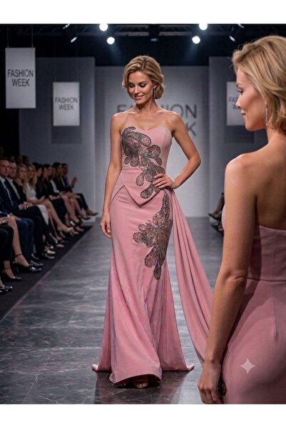 Pyramid masterpieces Rose Symphony Dress