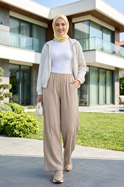 Hb Harma Time Butik Women's Elastic Waist Strawberry Fabric Beige Loose Trousers