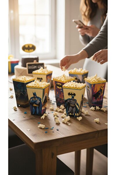 Cadde Süs Batman Themed 8-Piece Popcorn Corn Box