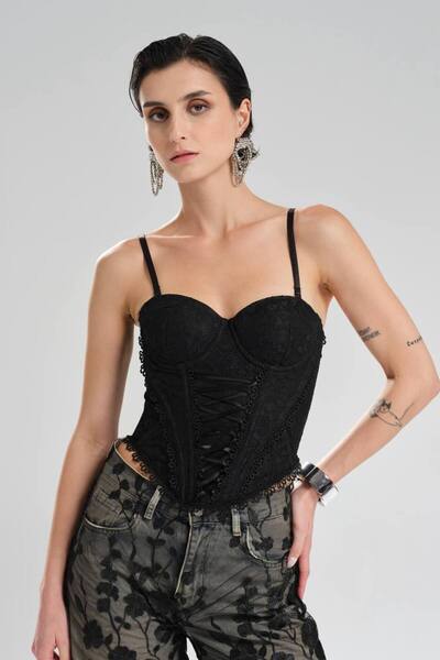 tw3 Women's Lace Front Satin Tie Detailed Design Bustier