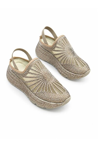 Layber Women's Stoned Special Patterned Orthopedic Sole Summer Luxury Sandals