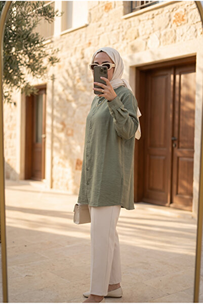 Kirazca Butik Women's Loose Cut Hijab Shirt Tunic with Three Buttons on the Back
