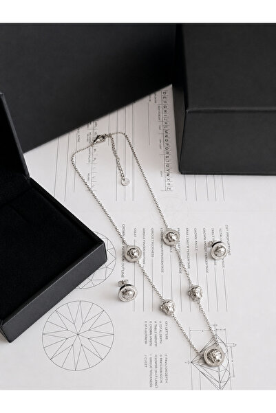 Glamour Galore Shiny Attractive Earring and Necklace Set with Accessories