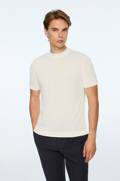 Morven Ανδρικό T-Shirt από ραγιόν με λαιμόκοψη ποδηλάτου σε χρώμα εκρού