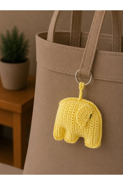 FLY LIFE Hand-Knitted Amigurumi Keychain / Bag Charm
