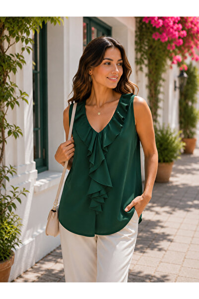 Kokosh moda Timeless Elegance Women's Flounce Collar Sleeveless Sandy Blouse