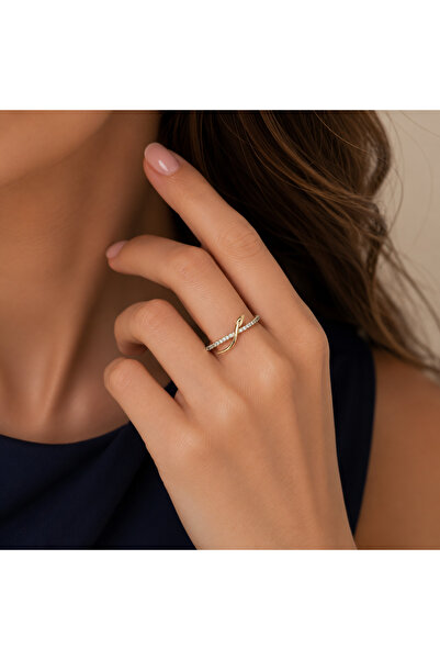 nerora Elegant Leaf Ring with Waterway Stones Gold Adjustable
