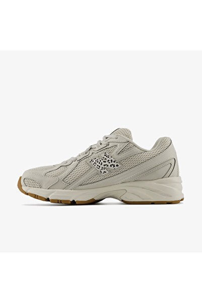 New Balance 740