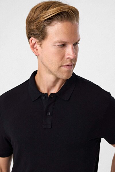 Back And Bond Black Regular Fit Polo Neck T-Shirt