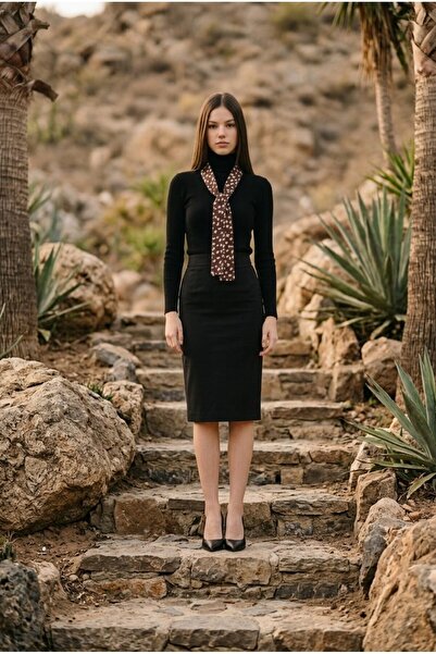Qrsln Maude Patterned Cotton Neck Scarf