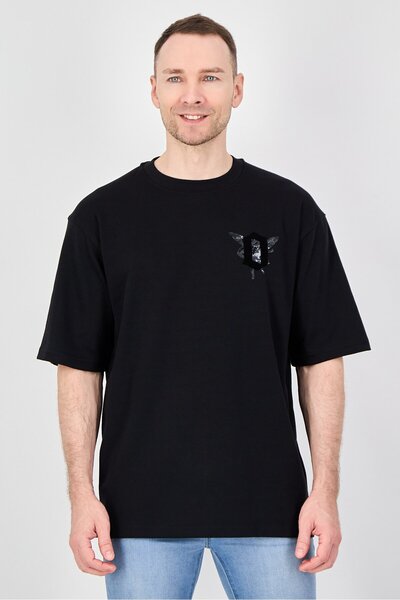 Onadime Men Crew Neck Short Sleeve Graphic Print T-Shirt, Black