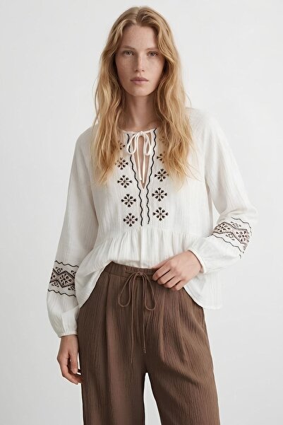 Shopping Shop Ethnic design muslin blouse ecru