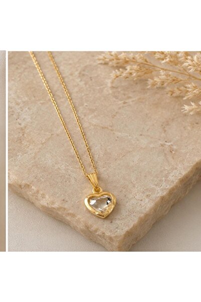 naturel glow Elegant Women's Necklace with Gold-Colored Heart Shape