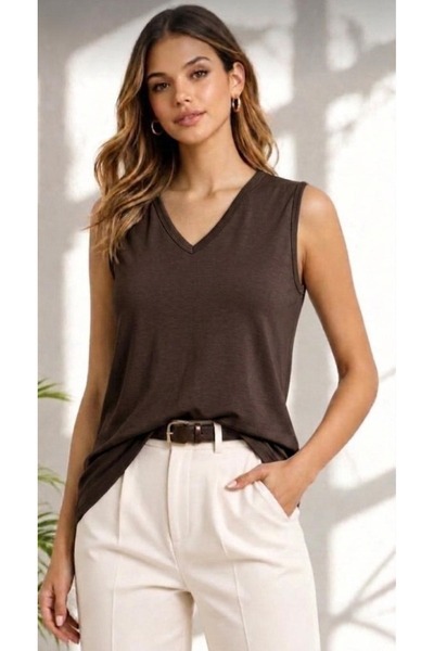 KNİTİCAL TEKSTİL İTHALAT İHRACAT SANAYİ TİCARET AŞ Women's V-Neck Sleeveless ...