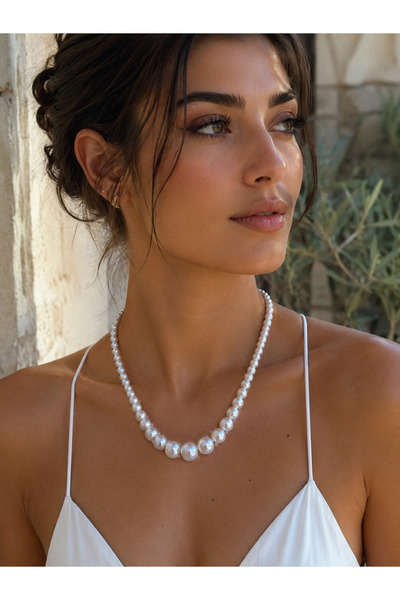 Atelier Licia Elegant Pearl Necklace - Pearl Necklace Suitable for Daily and ...