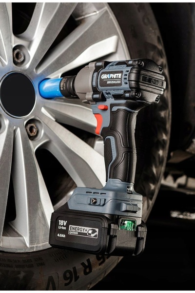 graphite Energy+ Cheie de impact fără perii, cu acumulator, 450Nm + Adaptor