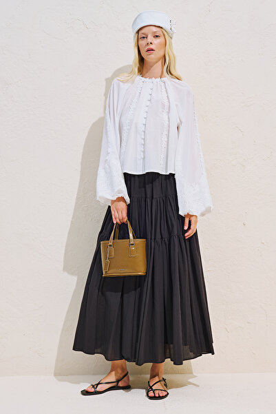 Manuka Sleeved Lace Volume Shirt Ecru